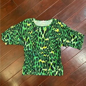 Peter Nygard Green and Yellow Patterned Top